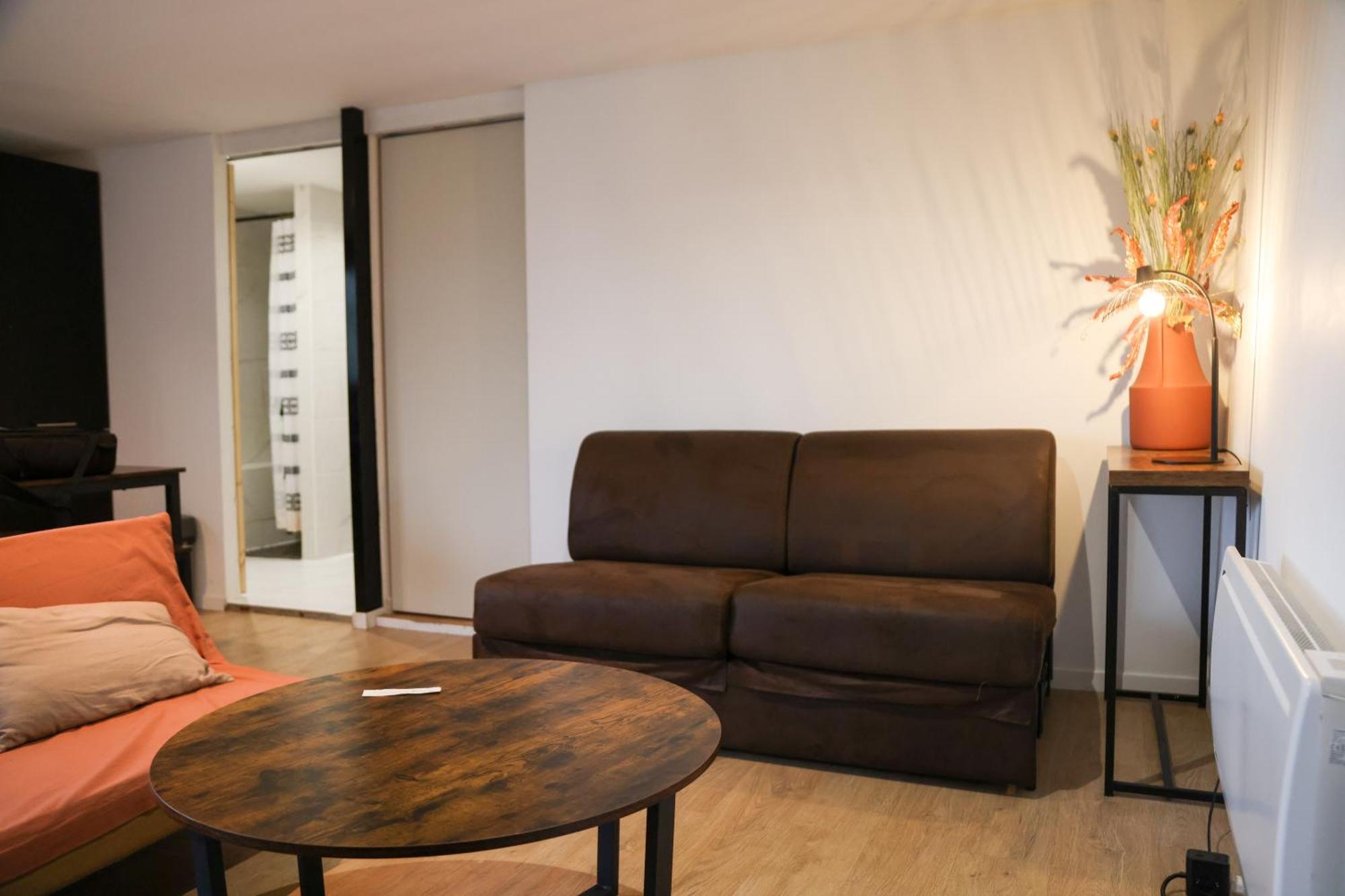 Appartement Avec Une Chambre Montlhéry エクステリア 写真